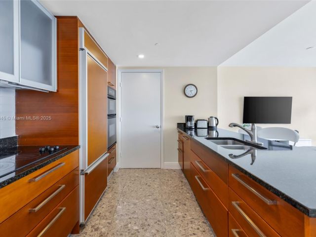 Квартира в аренду номер4107 - фото 6520066