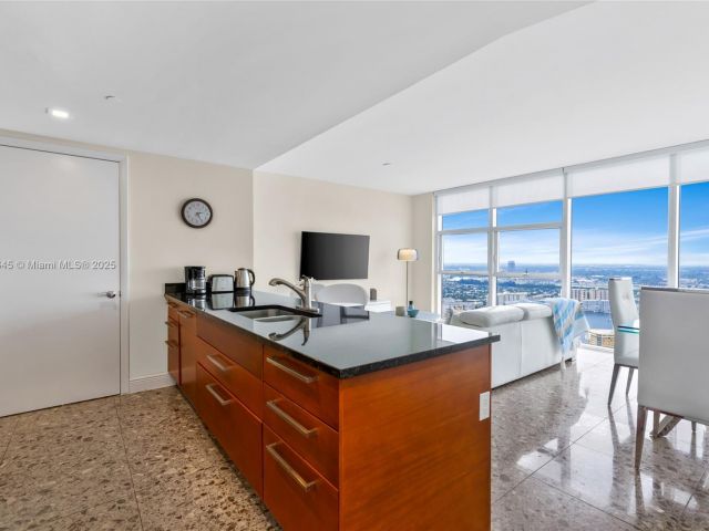 Квартира в аренду номер4107 - фото 6520067