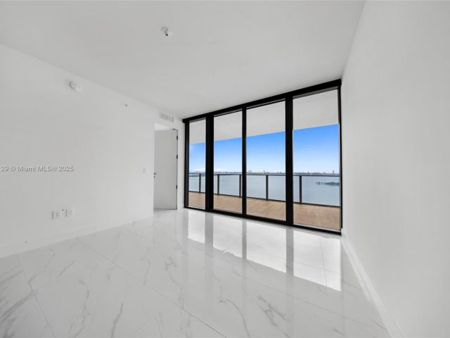 Квартира в аренду номер1706 - фото 6519278