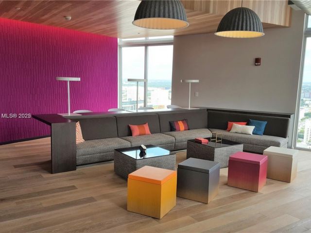 Продажа квартиры #2807 - фото 7441024