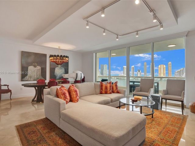 Продажа квартиры #1707 - фото 6519035