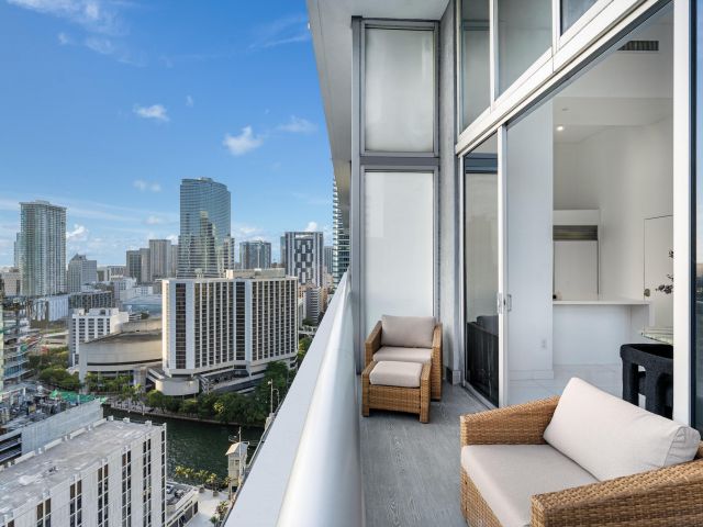 Продажа квартиры #2808 - фото 6520635