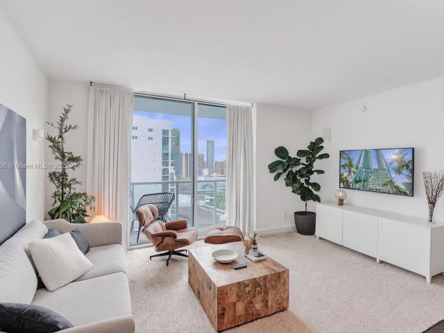 Продажа квартиры #3207 - фото 7432502