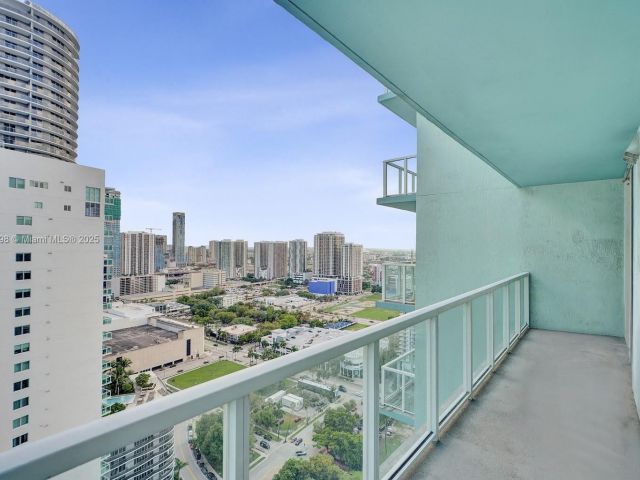 Продажа квартиры #3207 - фото 7432513