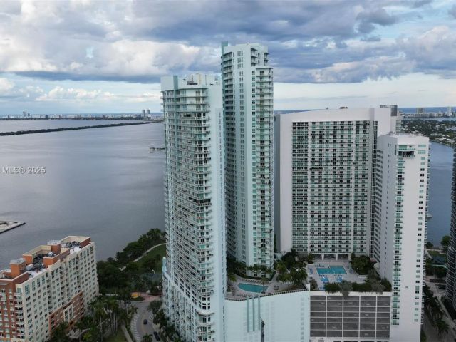 Продажа квартиры #3207 - фото 7432518