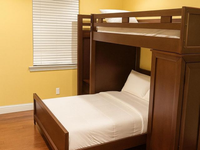 Дом в аренду по адресу 810 Bamboo Lane - фото 6533130