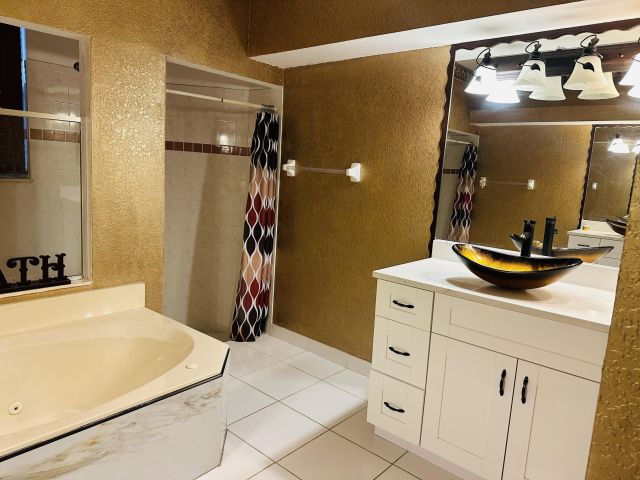 Дом в аренду по адресу 13638 88th Place N - фото 6833070