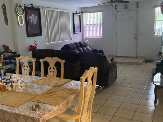 Продажа дома по адресу 580 NW 136th St - фото 6539091