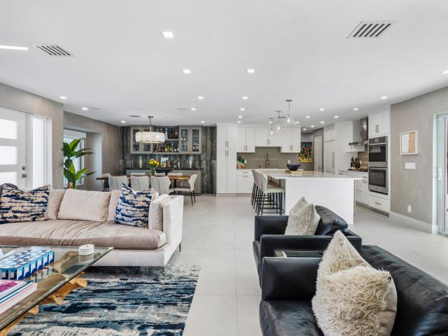 Продажа дома по адресу 730 Marble Way - фото 6535279