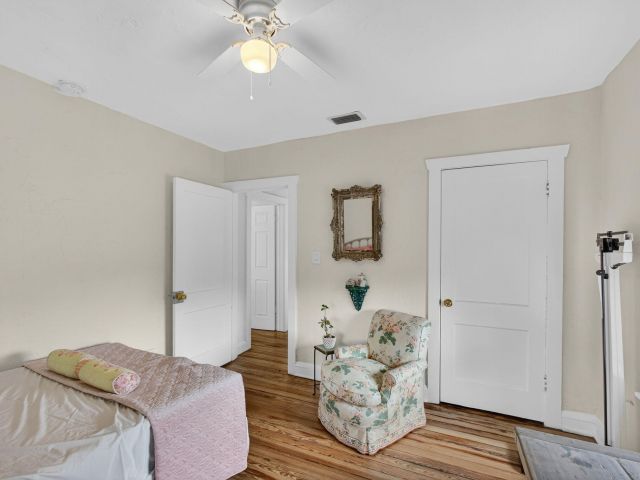 Продажа дома по адресу 825 34th Street - фото 6915605