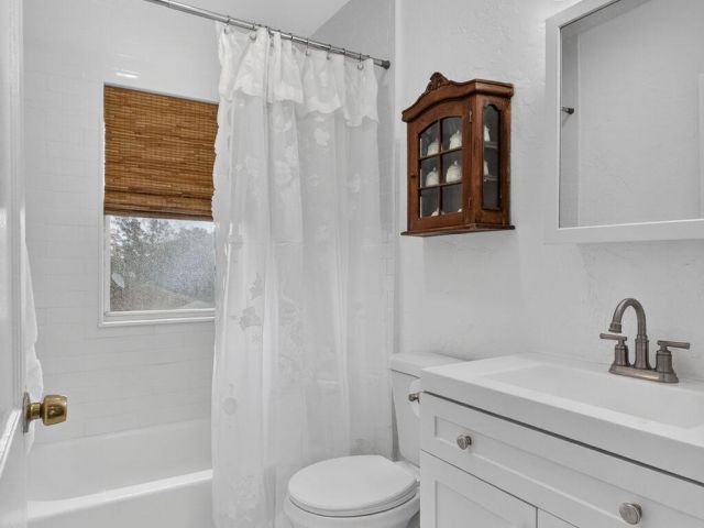 Продажа дома по адресу 825 34th Street - фото 6915609