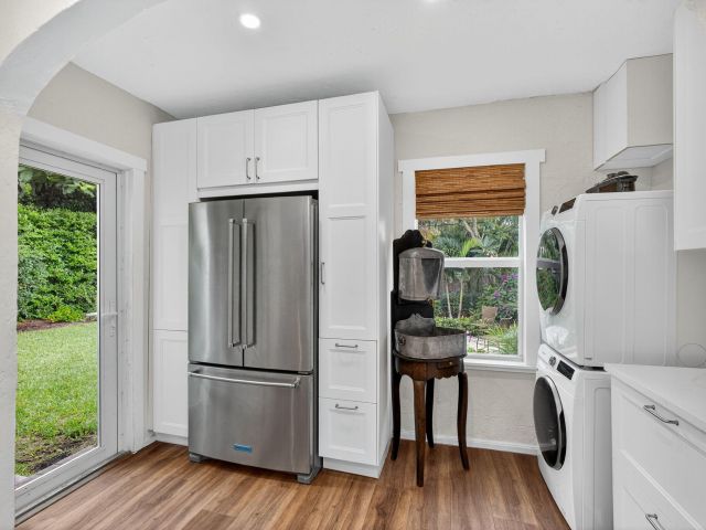 Продажа дома по адресу 825 34th Street - фото 6915613