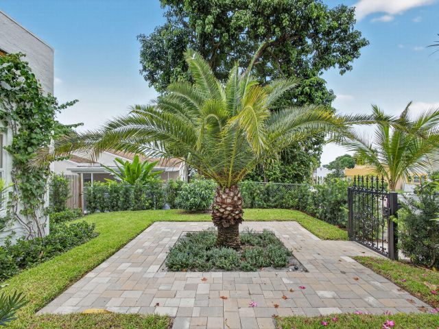 Продажа дома по адресу 825 34th Street - фото 6915619