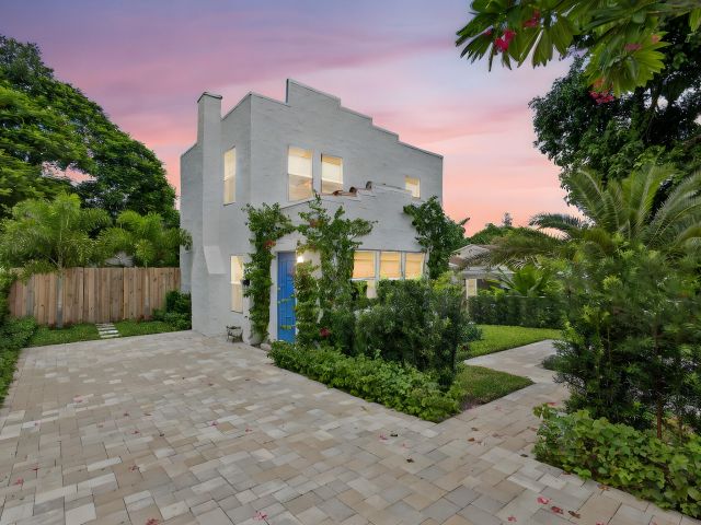 Продажа дома по адресу 825 34th Street - фото 6915621