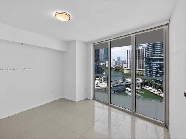 Продажа квартиры #2002 - фото 6567083