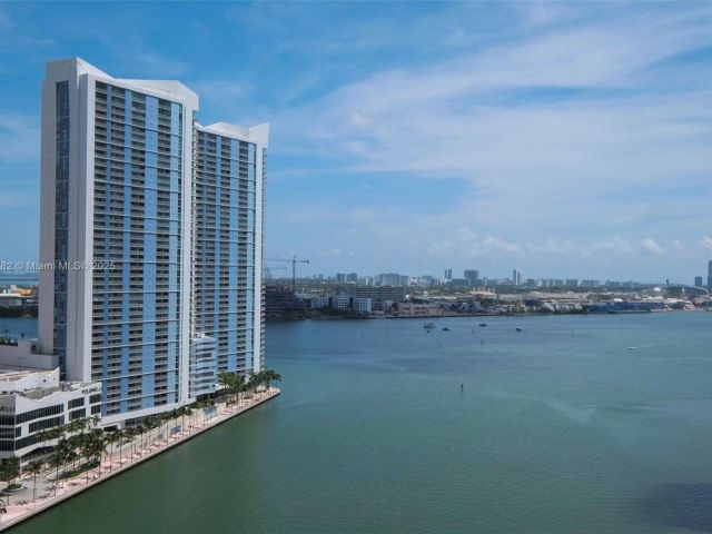 Продажа квартиры #2002 - фото 6567097