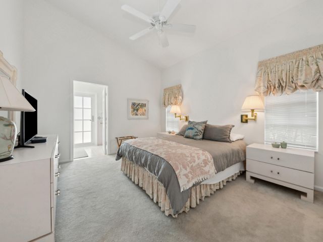 Продажа дома по адресу 10403 Stonebridge Boulevard - фото 6535286