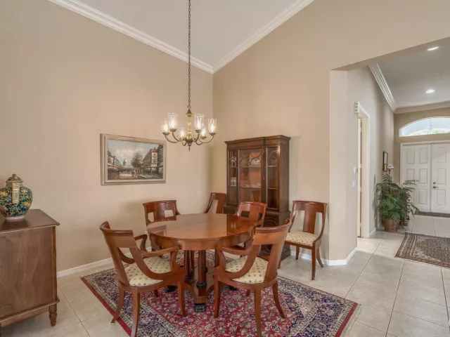 Продажа дома по адресу 9270 Heron Cove Drive - фото 9012996