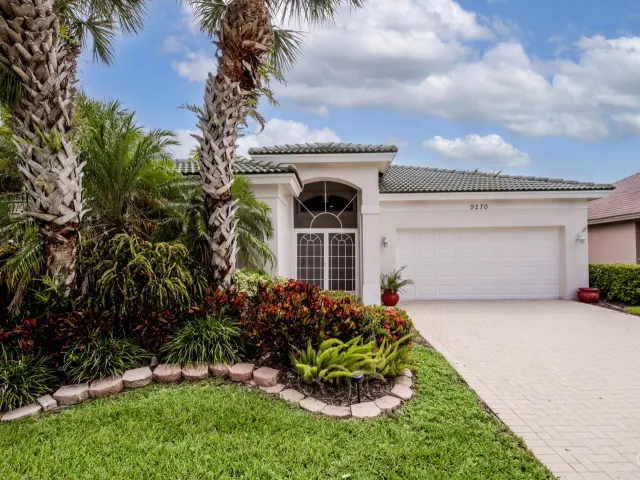 Продажа дома по адресу 9270 Heron Cove Drive - фото 9012985