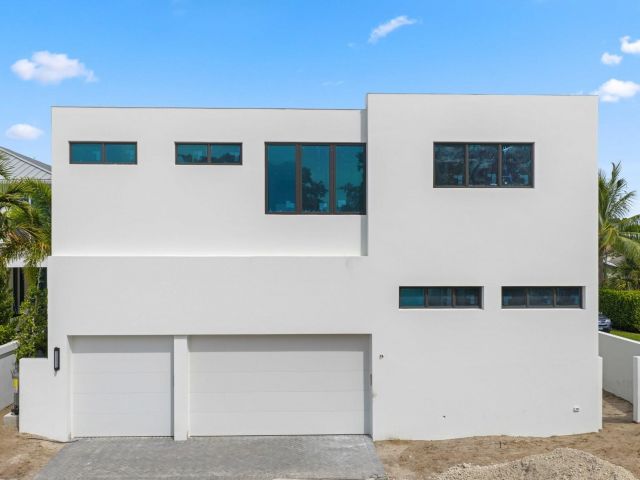 Продажа дома по адресу 310 Grove Place - фото 6532974