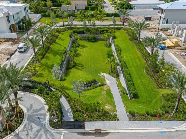 Продажа дома по адресу 310 Grove Place - фото 6656817