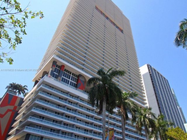 Продажа квартиры #711 - фото 7443826