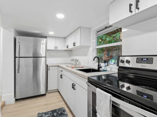 Дом в аренду по адресу 107 SW 4th Avenue - фото 6532840