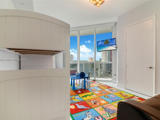 Квартира в аренду номер704 - фото 6526560