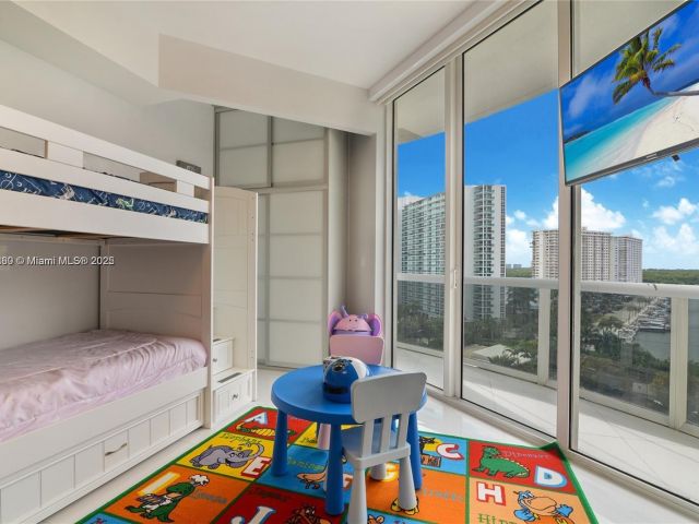 Квартира в аренду номер704 - фото 6526561