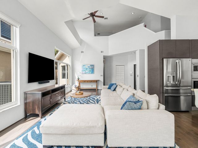 Продажа дома по адресу 6638 NW 27th Avenue - фото 6534902