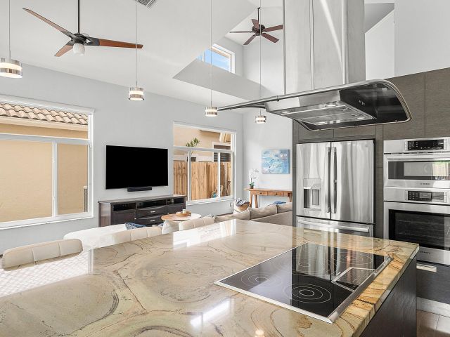 Продажа дома по адресу 6638 NW 27th Avenue - фото 6534903