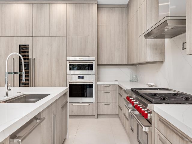 Продажа дома по адресу 753 Park Drive W - фото 6534934