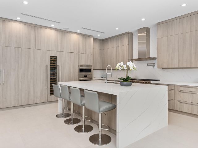 Продажа дома по адресу 753 Park Drive W - фото 6534936