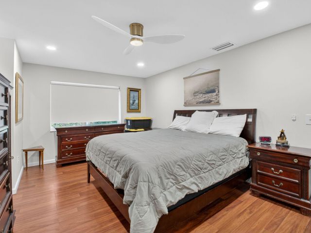 Продажа дома по адресу 23265 SW 61st Avenue - фото 6534912