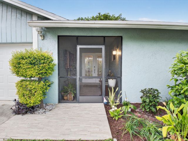 Продажа дома по адресу 23265 SW 61st Avenue - фото 6534928