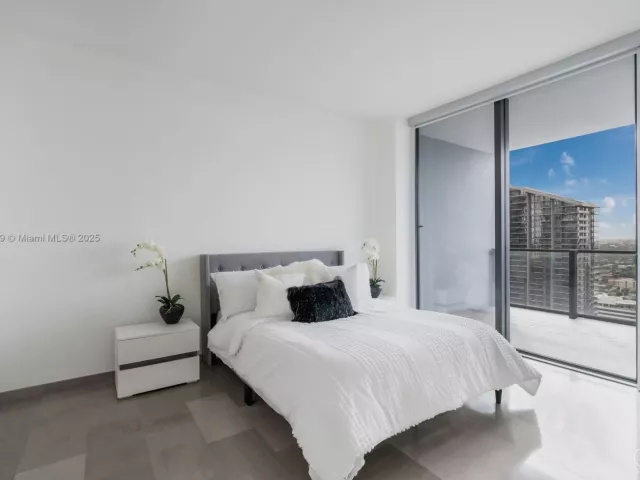 Квартира в аренду номер3706 - фото 6527241