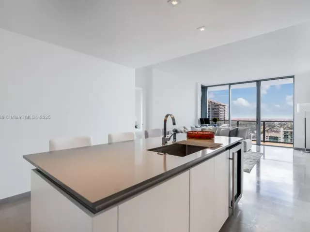 Квартира в аренду номер3706 - фото 6527242