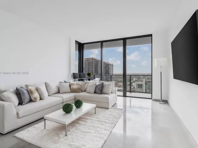 Квартира в аренду номер3706 - фото 6527244