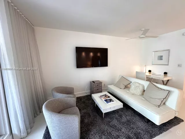 Продажа квартиры #611 - фото 7011435