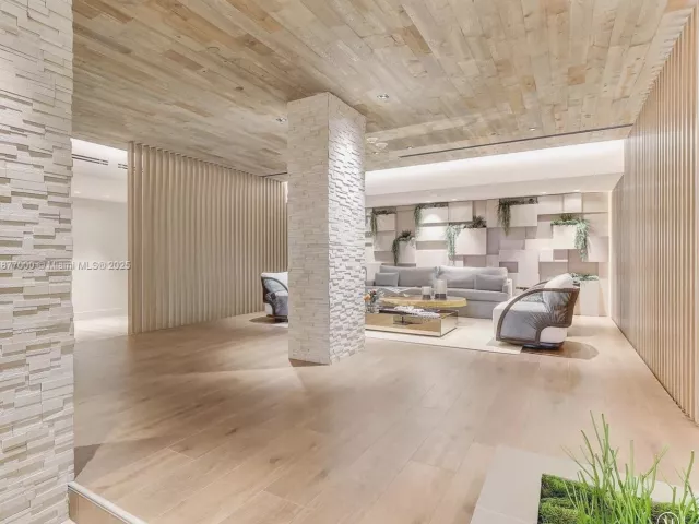 Продажа квартиры #611 - фото 7011431