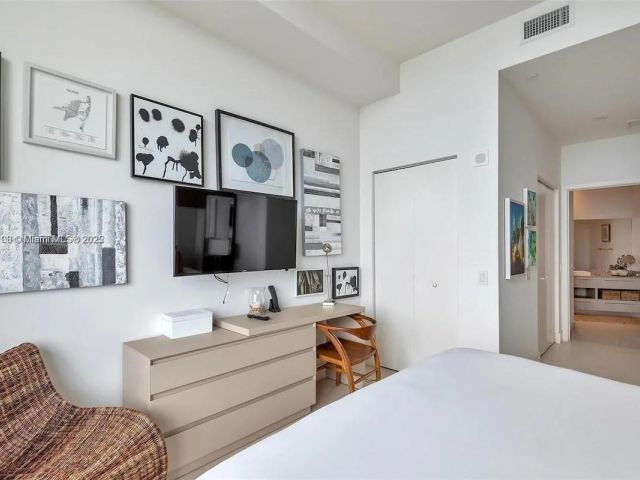 Квартира в аренду номерPH4106 - фото 6527343