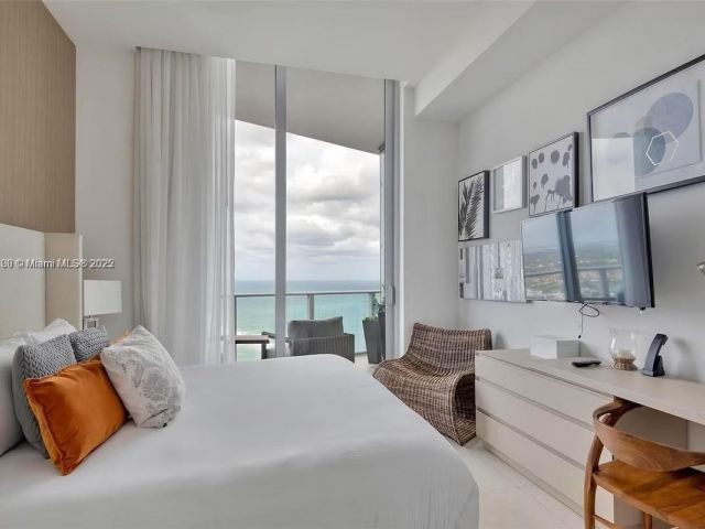 Квартира в аренду номерPH4106 - фото 6527351