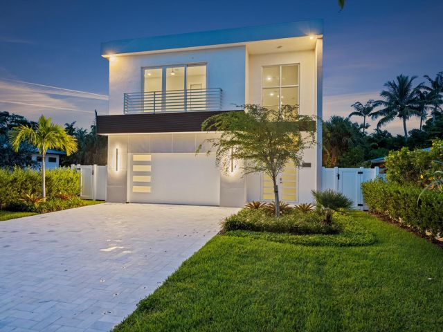 Продажа дома по адресу 827 N Lake Avenue - фото 6532573