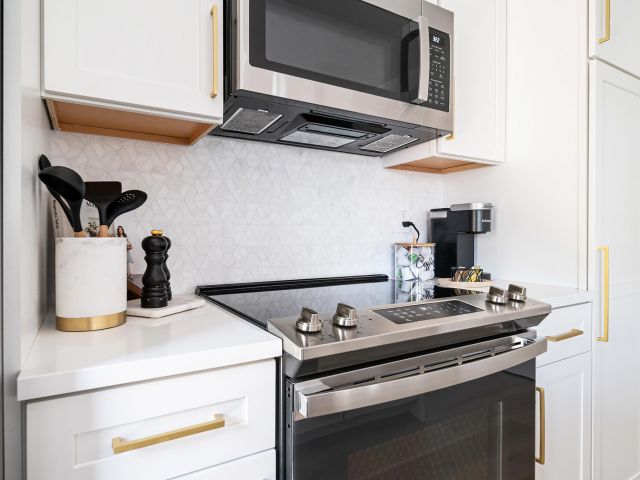 Продажа дома по адресу 3300 Westview Avenue - фото 6533840