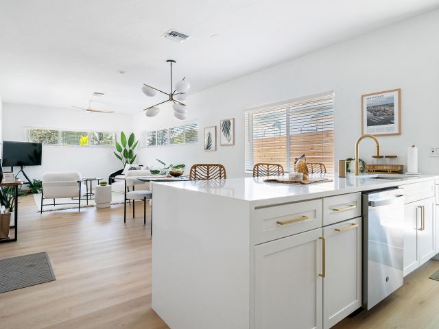 Продажа дома по адресу 3300 Westview Avenue - фото 6533843