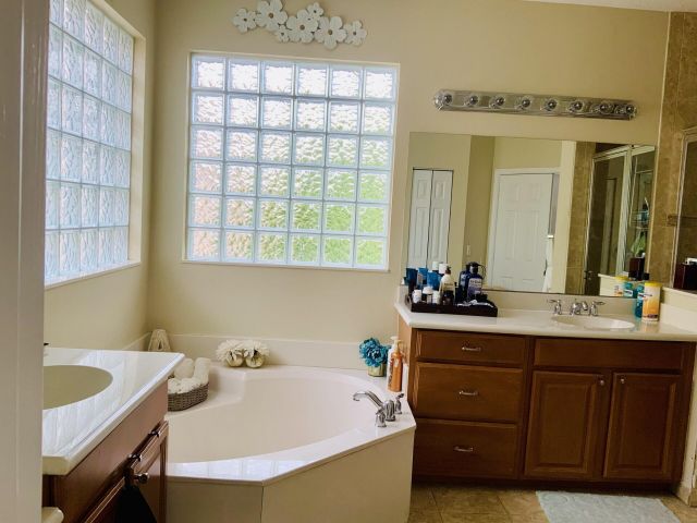 Продажа дома по адресу 532 Gazetta Way - фото 6541346