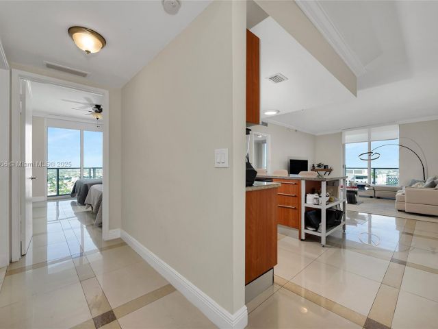 Продажа квартиры #4201 - фото 6527300