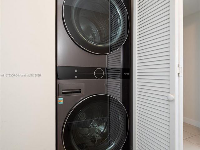 Продажа квартиры #4201 - фото 6527302