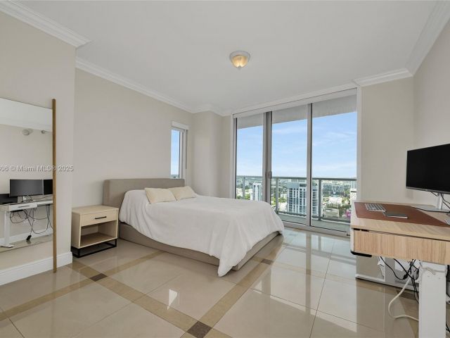 Продажа квартиры #4201 - фото 6527304