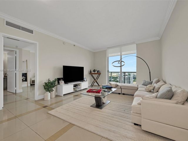 Продажа квартиры #4201 - фото 6527314